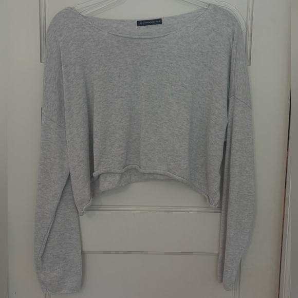 Brandy Melville Light Gray Off the Shoulder Sweater - Picture 1 of 3